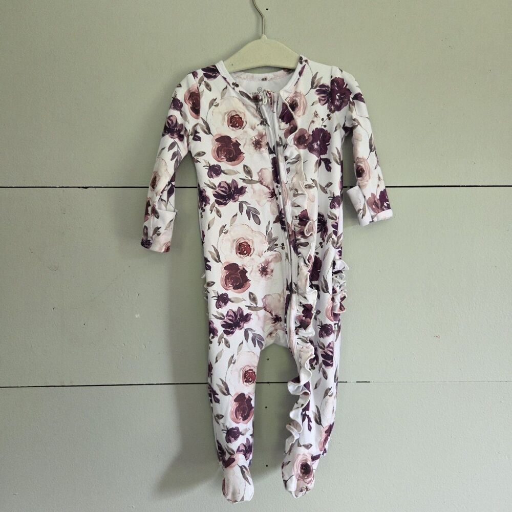 Caden Lane Girls Footed Zip Sleeper 3-6 Months White Floral Ruffle